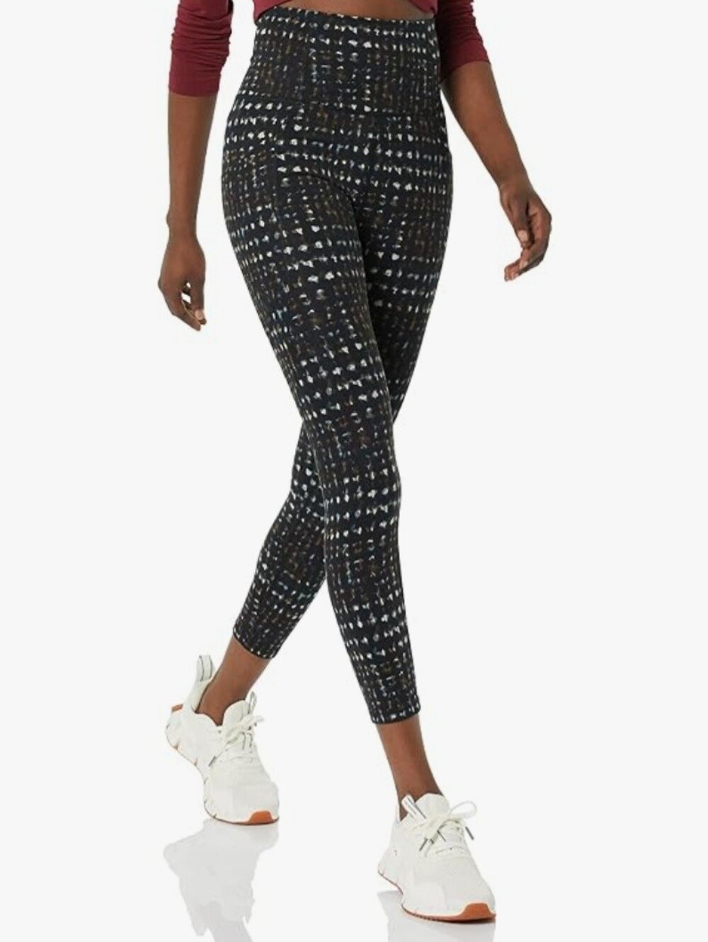 NWT - CORE 10 - Black Multi-Color Patterned Athletic Leggings. SIZE 3X.